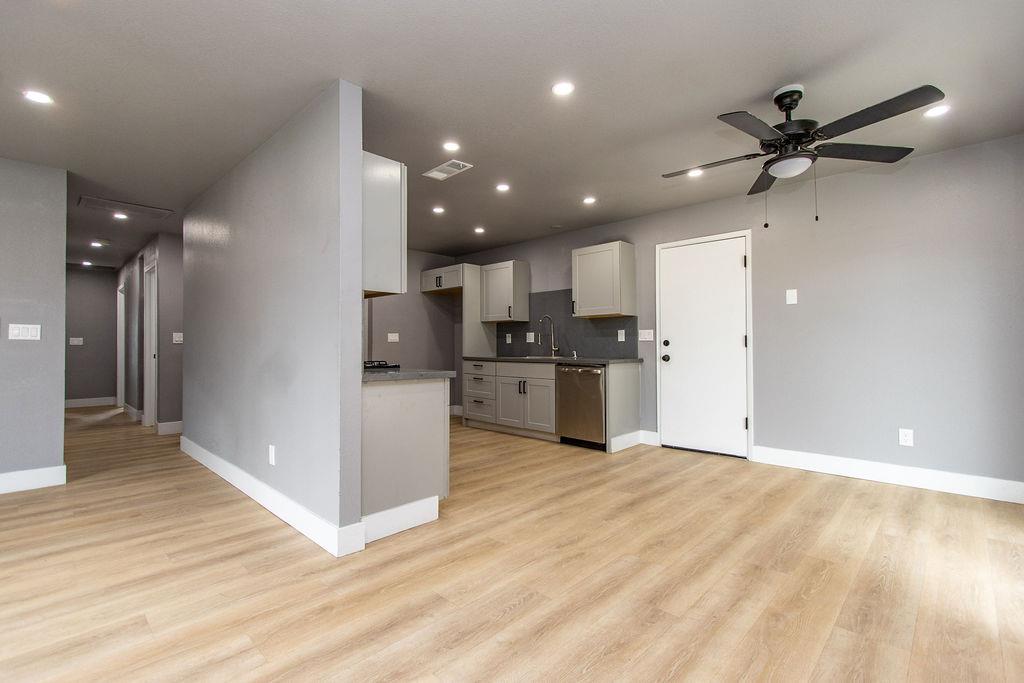 5112 Clark Street Keyes, CA 95328 - Photo 12 of 29