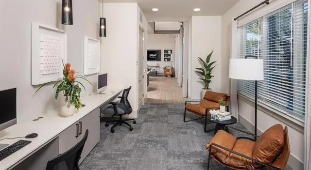 $1,500 | 1320 Caprice Drive, Unit A1, Lakeland, FL 33811