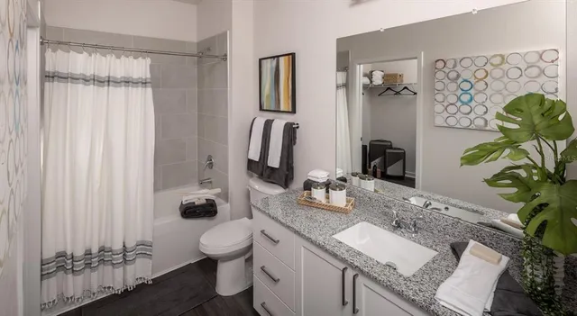 $1,500 | 1320 Caprice Drive, Unit A1, Lakeland, FL 33811