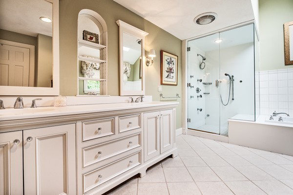 66 Spring Hill Road North Andover, MA 01845 - Photo 19 of 30 Gallery Image 19