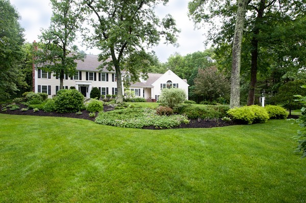 66 Spring Hill Road North Andover, MA 01845 - Photo 30 of 30 Gallery Image 30