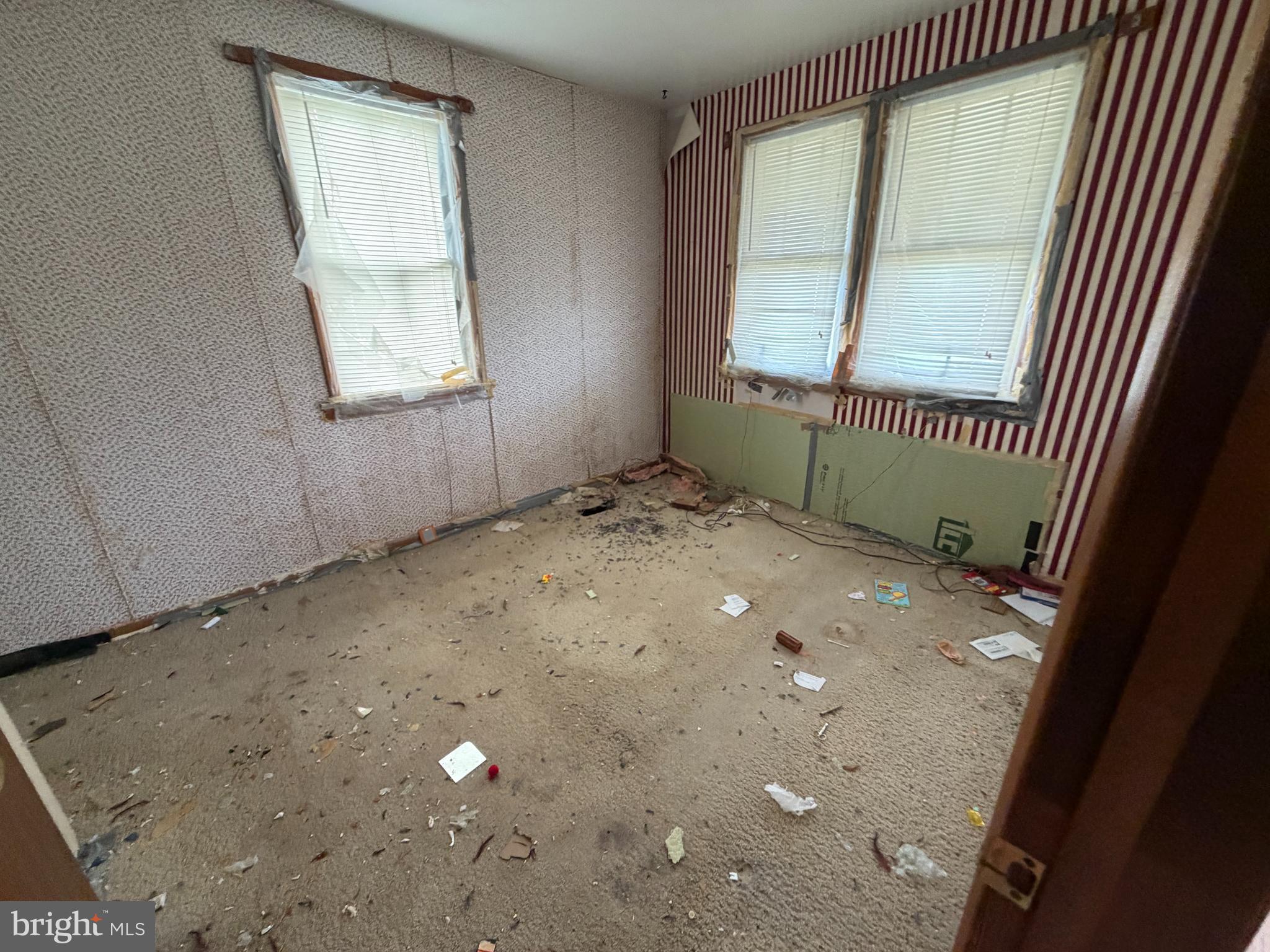 7114 Marye Road Spotsylvania, VA 22551 - Photo 8 of 11 a view of an empty room with a window