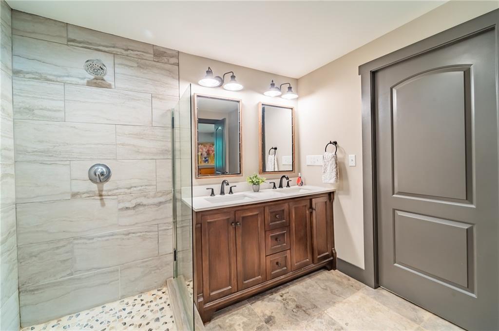 100 7th Street Pittsburgh, PA 15229 - Photo 16 of 23