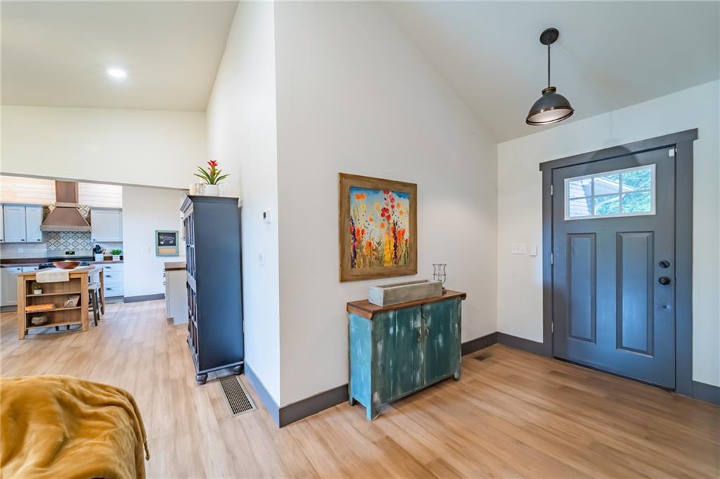 100 7th Street Pittsburgh, PA 15229 - Photo 3 of 23