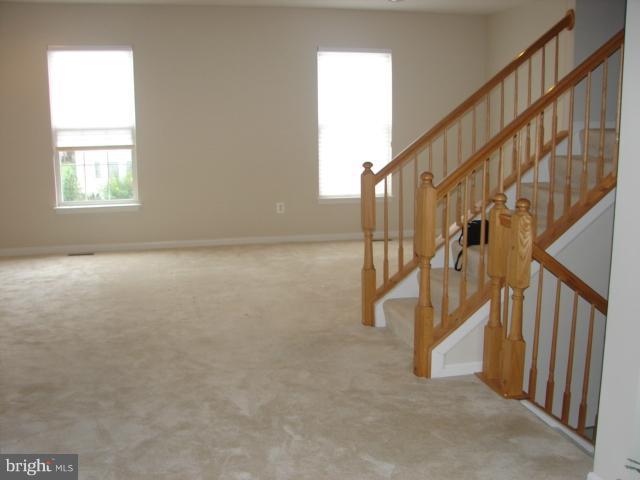 13372 Rushing Water Way Germantown, MD 20874 - Photo 3 of 17 Family Room