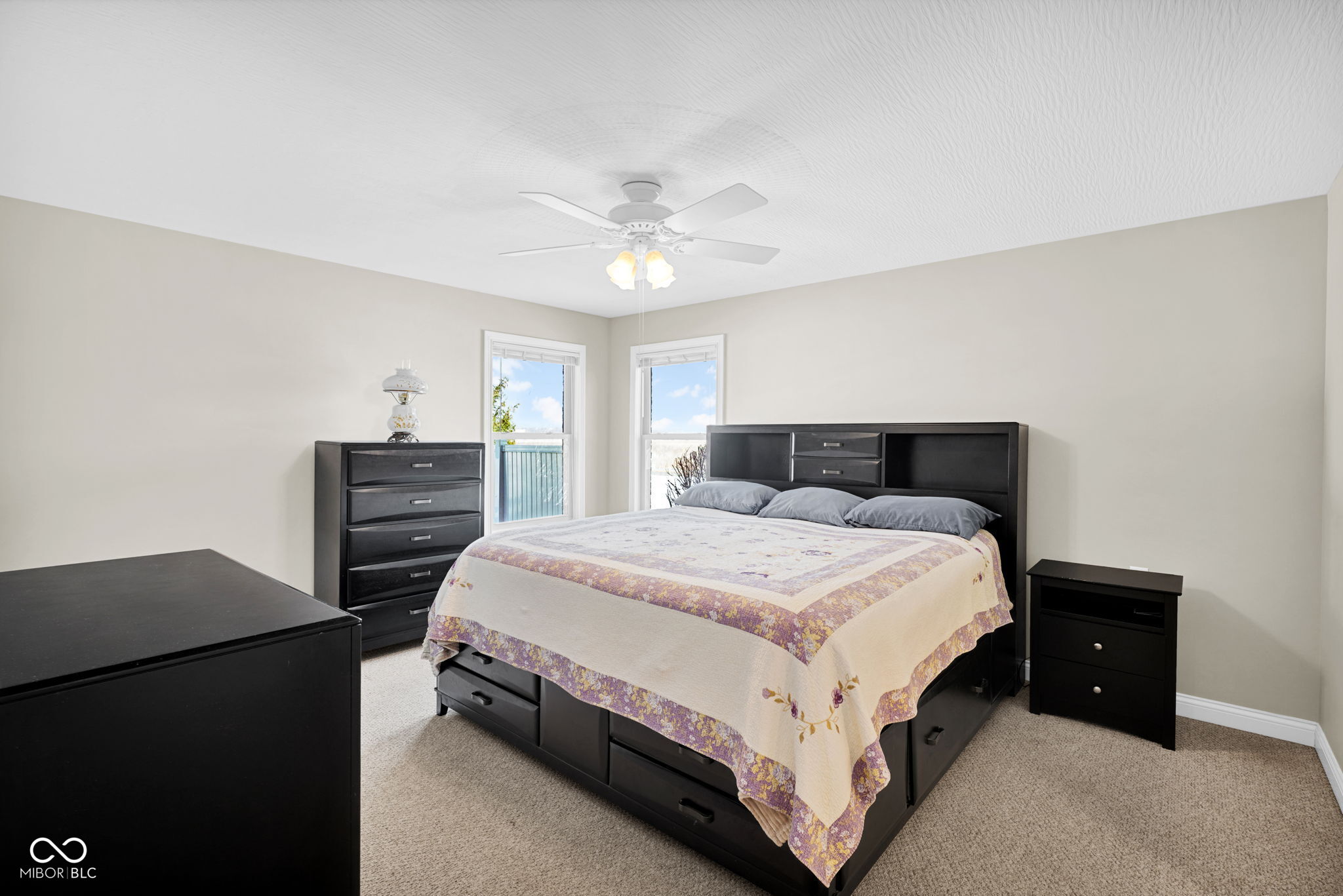 2202 Pear Tree Court Columbus, IN 47201 - Photo 14 of 39