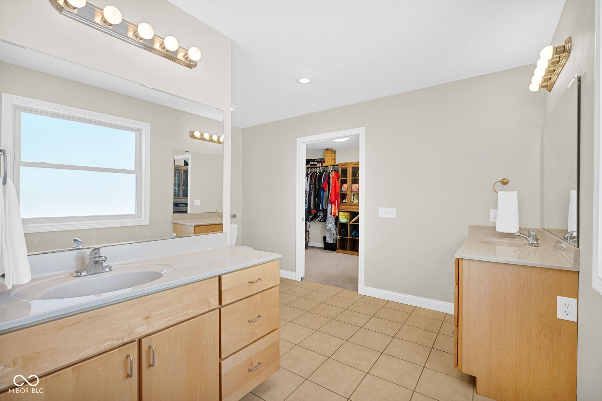 2202 Pear Tree Court Columbus, IN 47201 - Photo 19 of 39