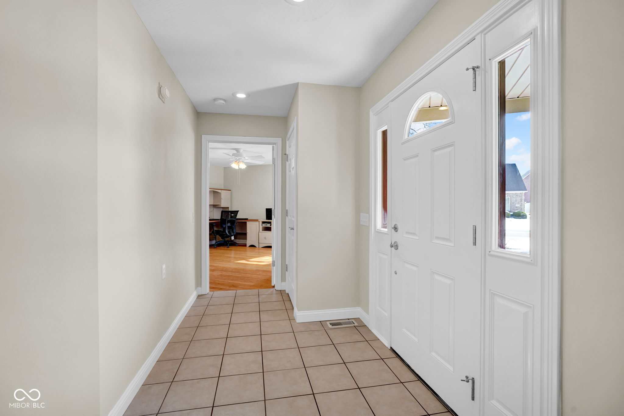 2202 Pear Tree Court Columbus, IN 47201 - Photo 23 of 39