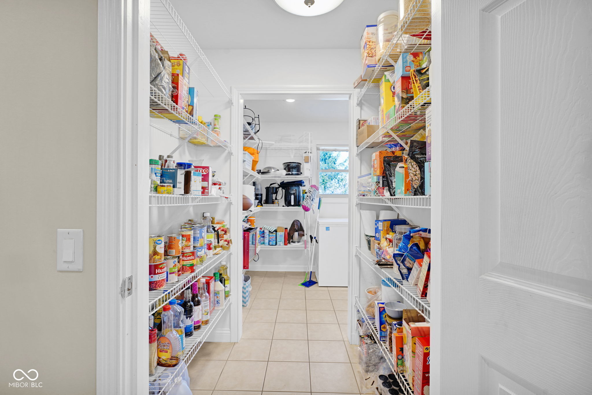 2202 Pear Tree Court Columbus, IN 47201 - Photo 27 of 39