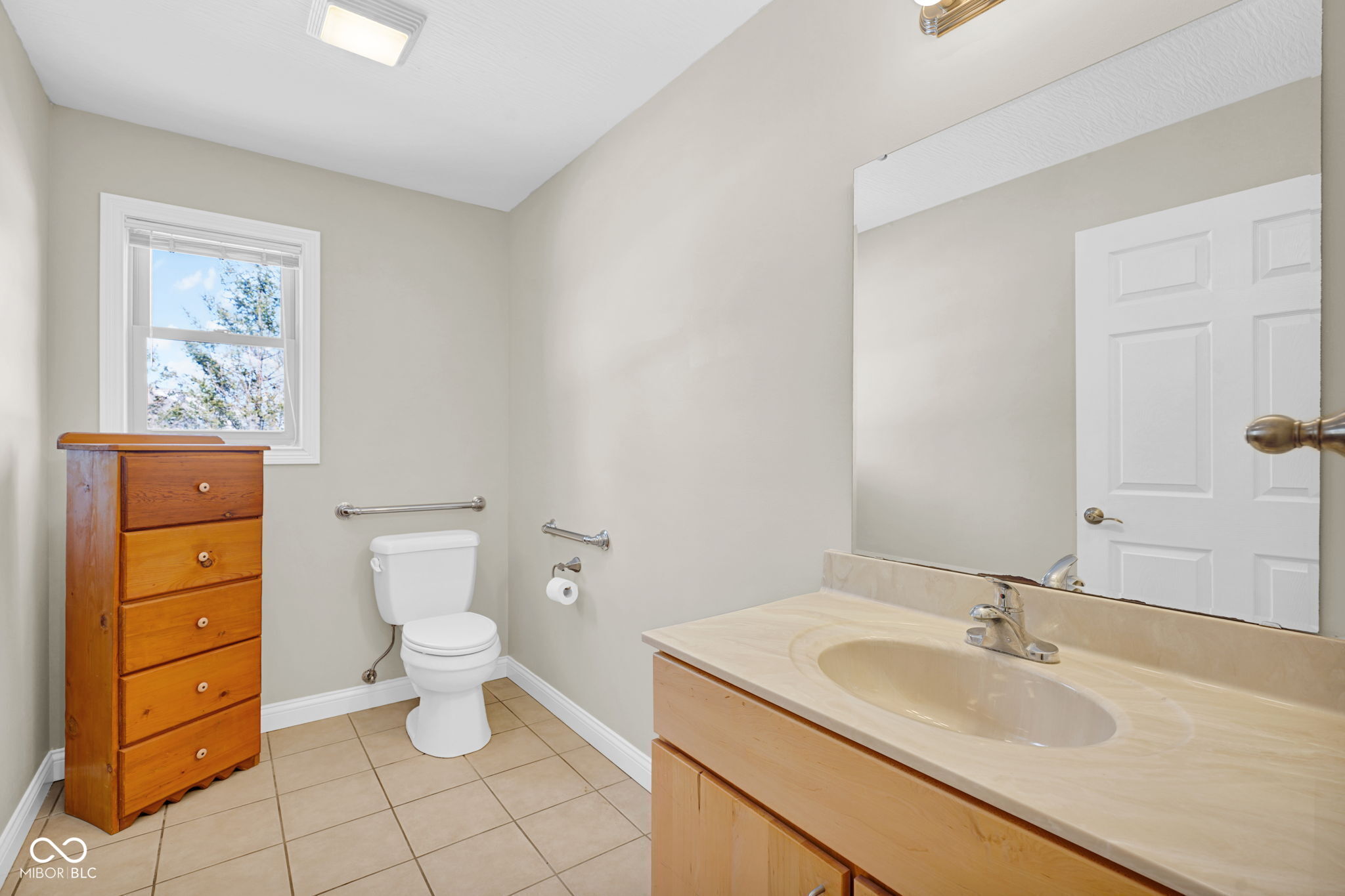 2202 Pear Tree Court Columbus, IN 47201 - Photo 29 of 39