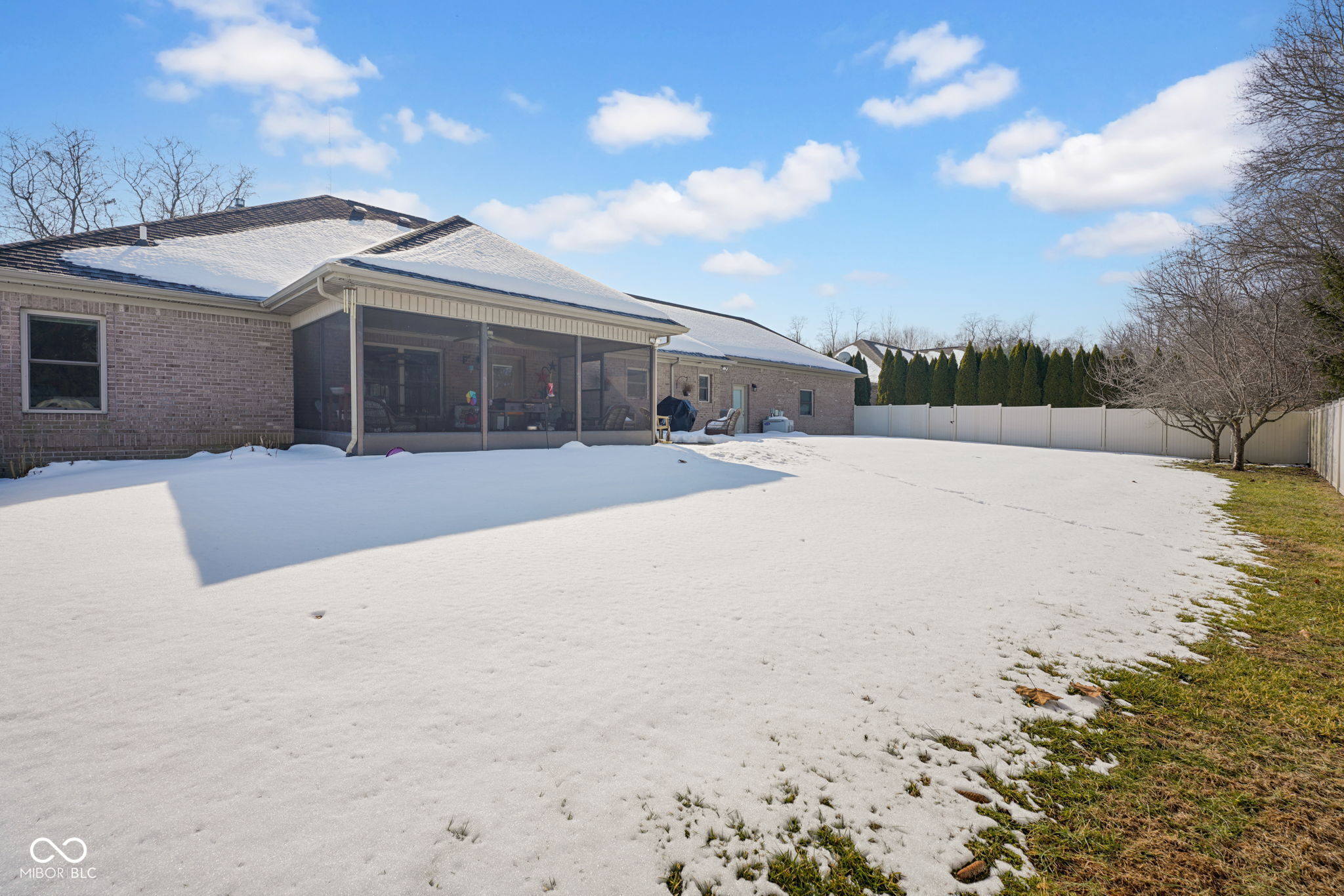 2202 Pear Tree Court Columbus, IN 47201 - Photo 36 of 39