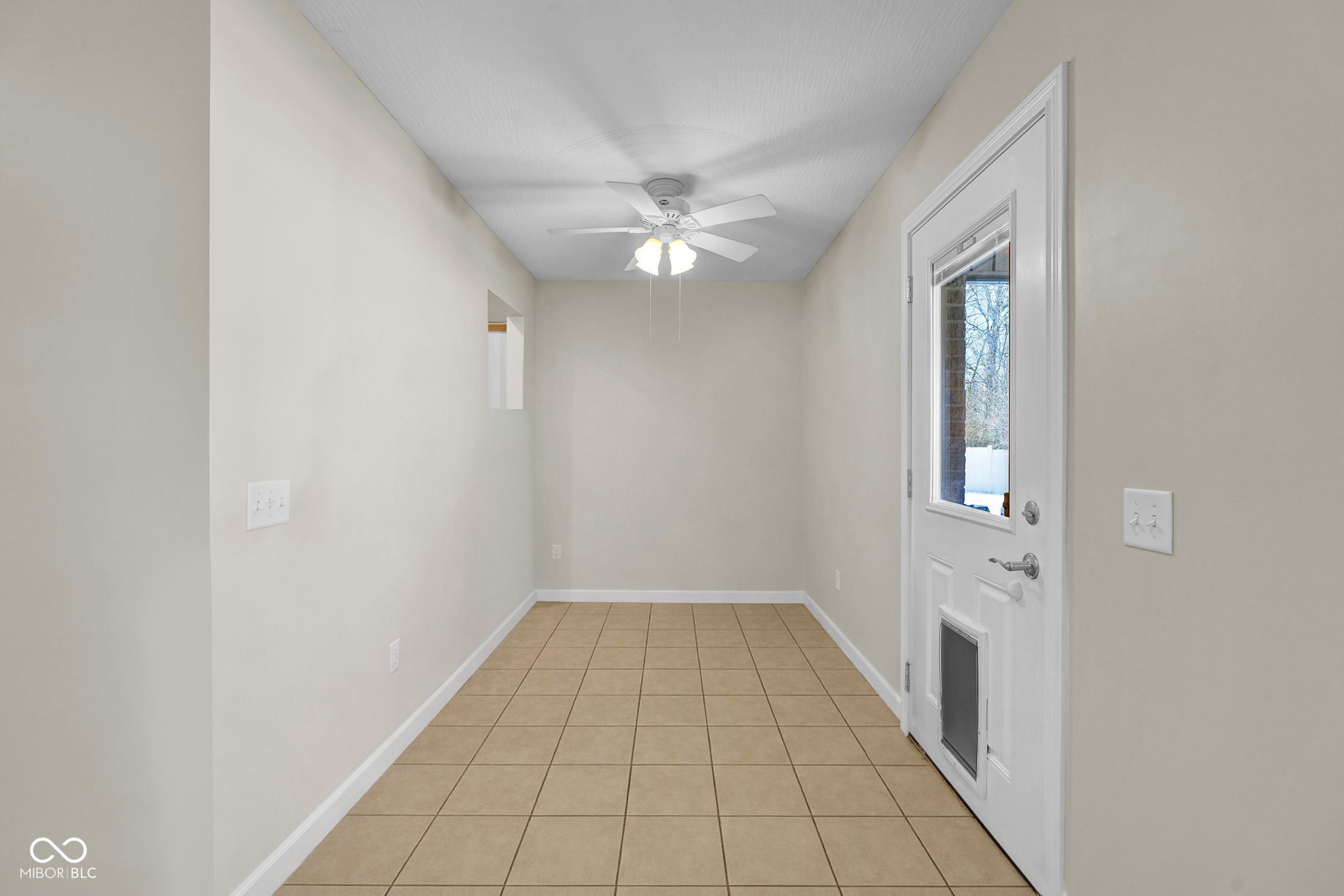 2202 Pear Tree Court Columbus, IN 47201 - Photo 9 of 39