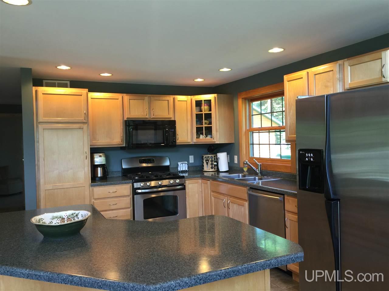 64 Nee Jee Road Negaunee, MI 49866 - Photo 6 of 36 Gallery Image 6
