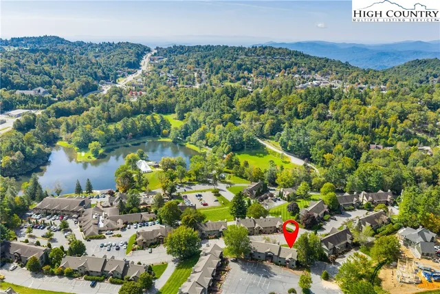 $675,000 | 264 Evergreen Drive, Unit 6, Blowing Rock, NC 28605