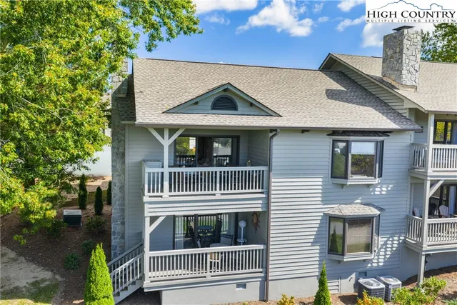 $699,000 | 264 Evergreen Drive, Unit 6, Blowing Rock, NC 28605