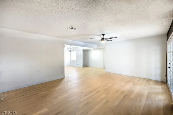 $428,990 | 4412 Cinderella Lane, Las Vegas, NV 89102
