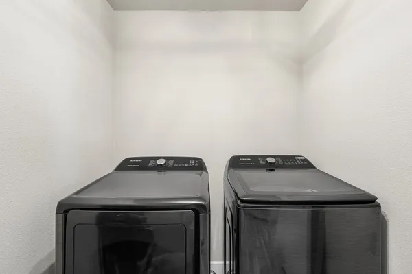 $295,500 | 13016 Wedding Drive, Manor, TX 78653