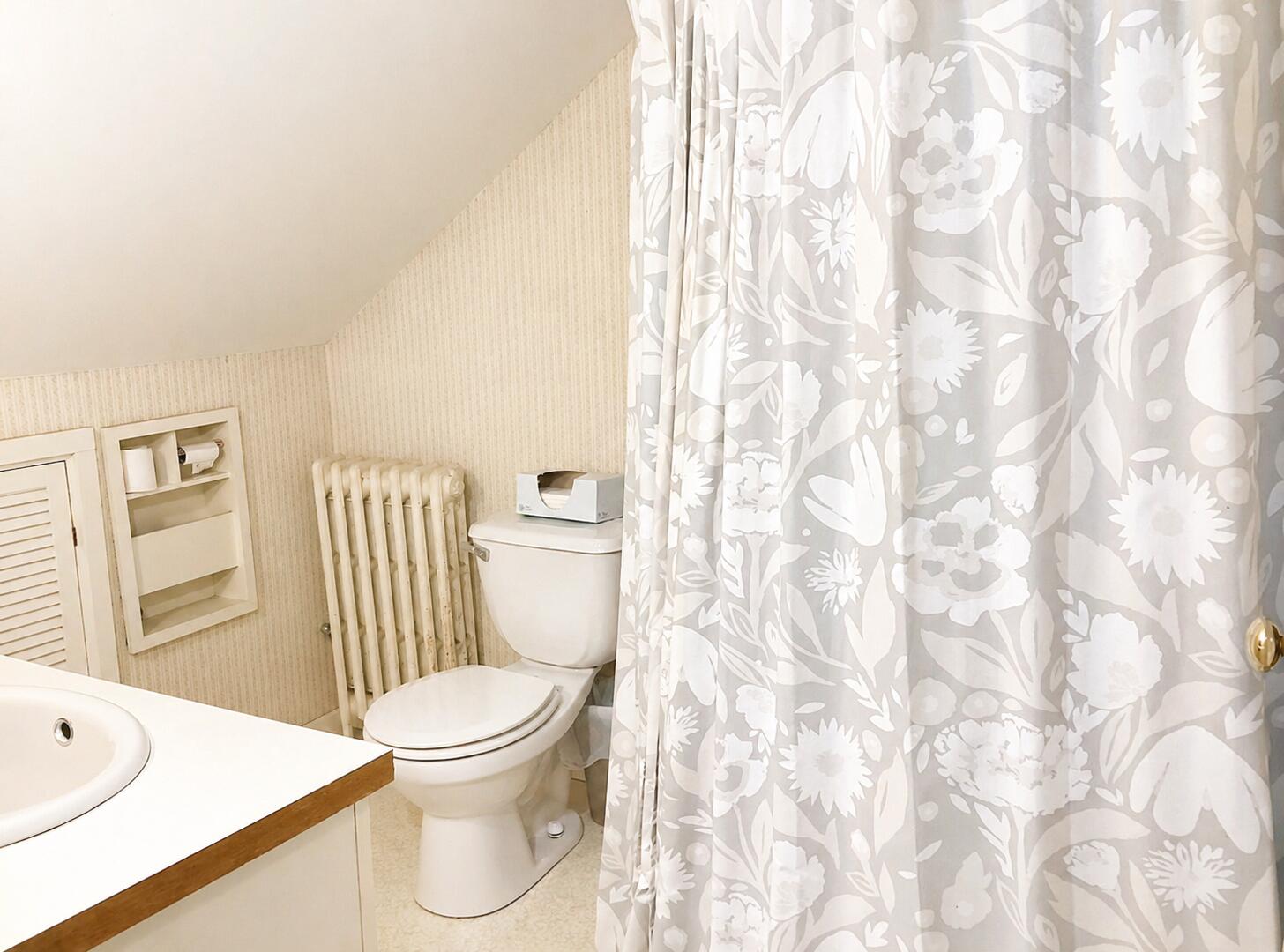 6 Franklin Street Caribou, ME 04736 - Photo 20 of 23 bathroom