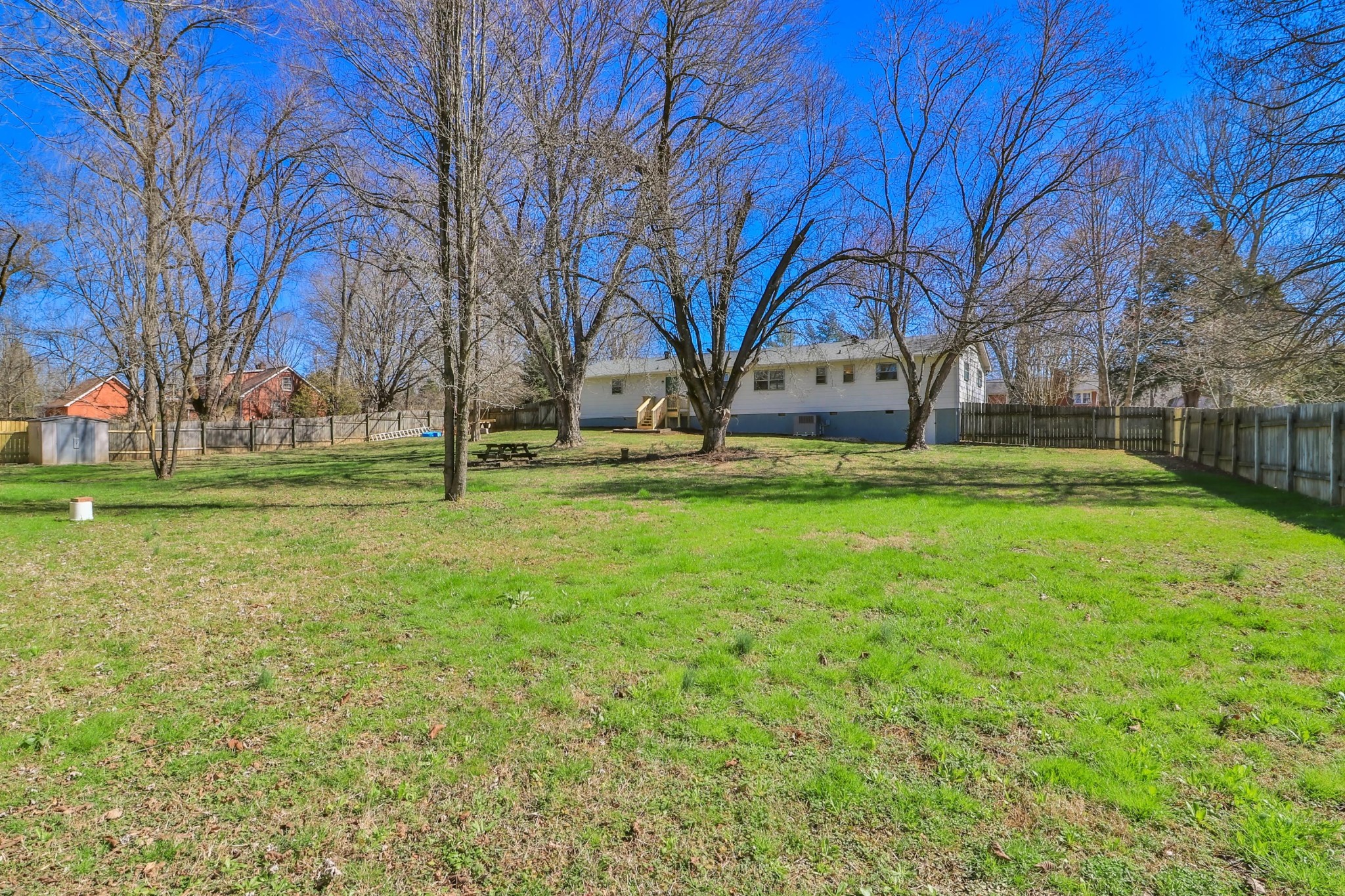 2701 Byington Beaver Ridge Road Knoxville, TN 37931 - Photo 25 of 29 a huge green field with lots of trees