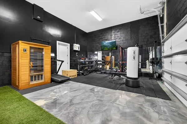 $12,750 | 94 West Davis Boulevard, Tampa, FL 33606