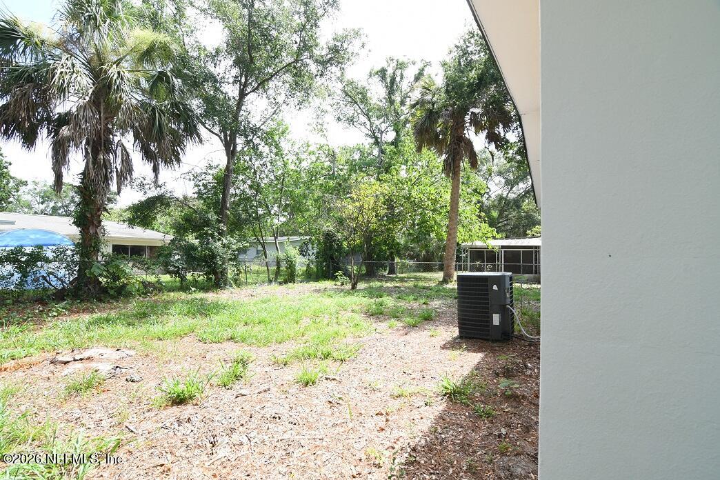 7435 Bamberg Road Jacksonville, FL 32277 - Photo 10 of 24 DSC_0315