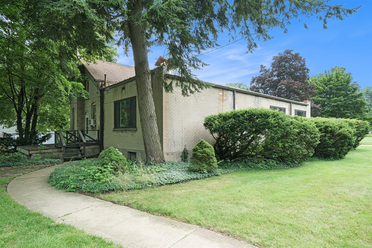 801 Portage Avenue Three Rivers, MI 49093 - Photo 18 of 24