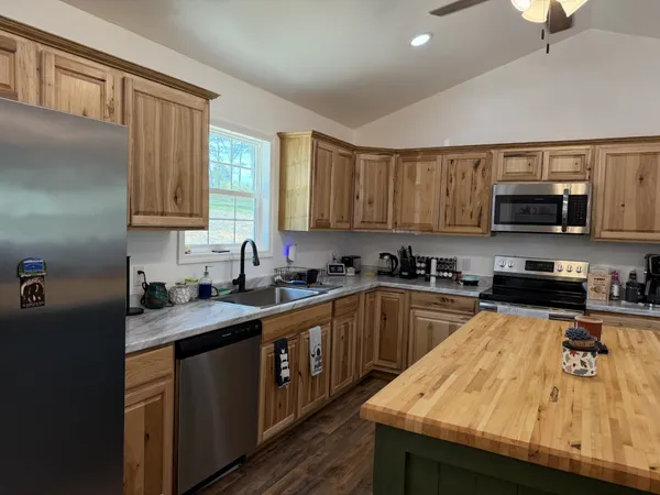 $349,000 | 3872 York Highway, Hilham, TN 38568