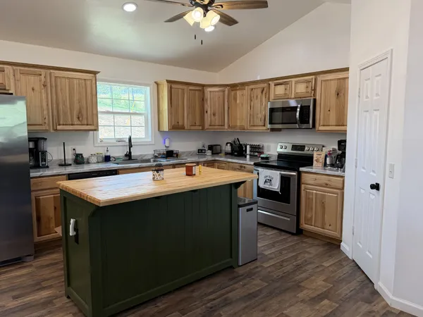 $349,000 | 3872 York Highway, Hilham, TN 38568