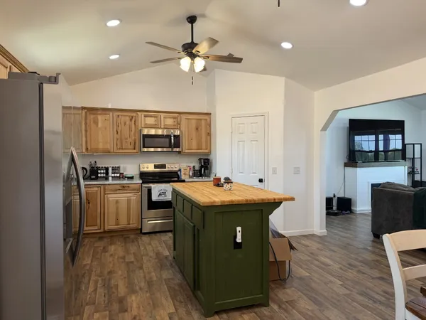 $349,000 | 3872 York Highway, Hilham, TN 38568