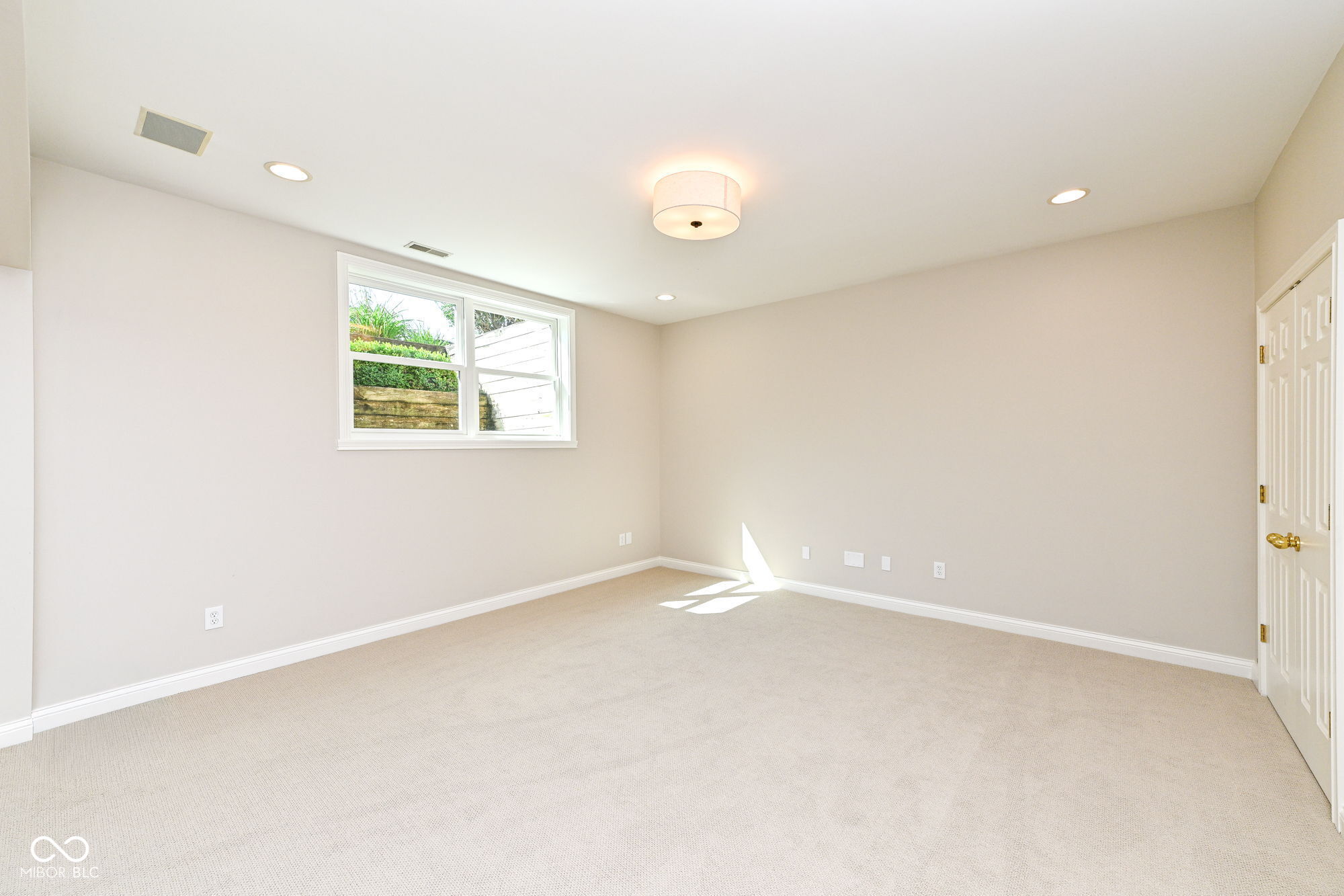 10822 Turne Grove Fishers, IN 46037 - Photo 33 of 42 Gallery Image 33