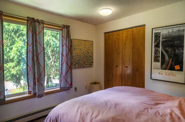 $250,000 | 108 Morningside Cmns, Brattleboro, VT 05301