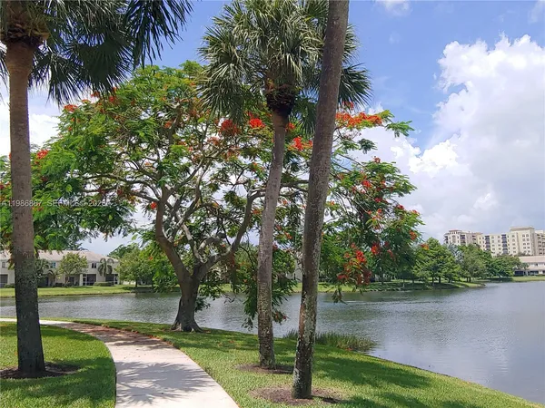 $2,250 | 5071 Palmbrooke Circle, Unit 5071, West Palm Beach, FL 33417