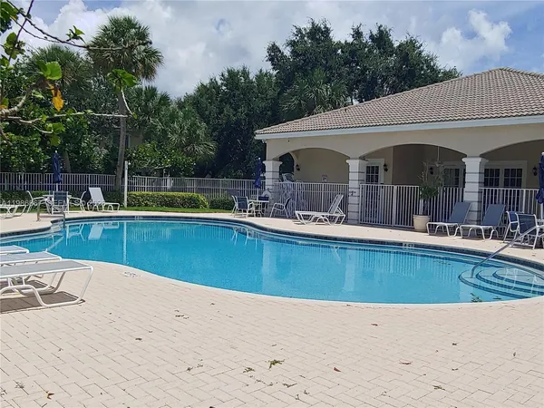 $2,250 | 5071 Palmbrooke Circle, Unit 5071, West Palm Beach, FL 33417