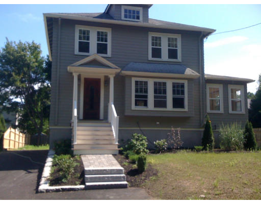 88 Roberts Road Medford, MA 02155 - Photo 1 of 1 Gallery Image 1