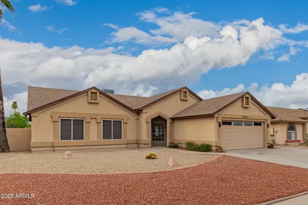 $490,000 | 4537 East Towne Lane, Gilbert, AZ 85234