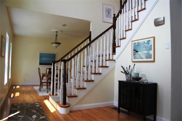 297 Edgemere Road Lynnfield, MA 01940 - Photo 11 of 18 Gallery Image 11