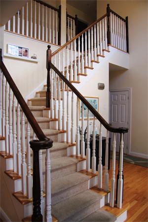 297 Edgemere Road Lynnfield, MA 01940 - Photo 2 of 18 Gallery Image 2