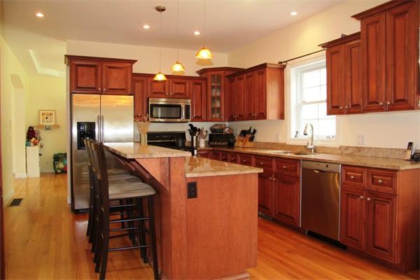 297 Edgemere Road Lynnfield, MA 01940 - Photo 7 of 18 Gallery Image 7