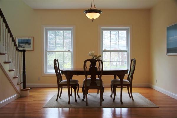297 Edgemere Road Lynnfield, MA 01940 - Photo 9 of 18 Gallery Image 9