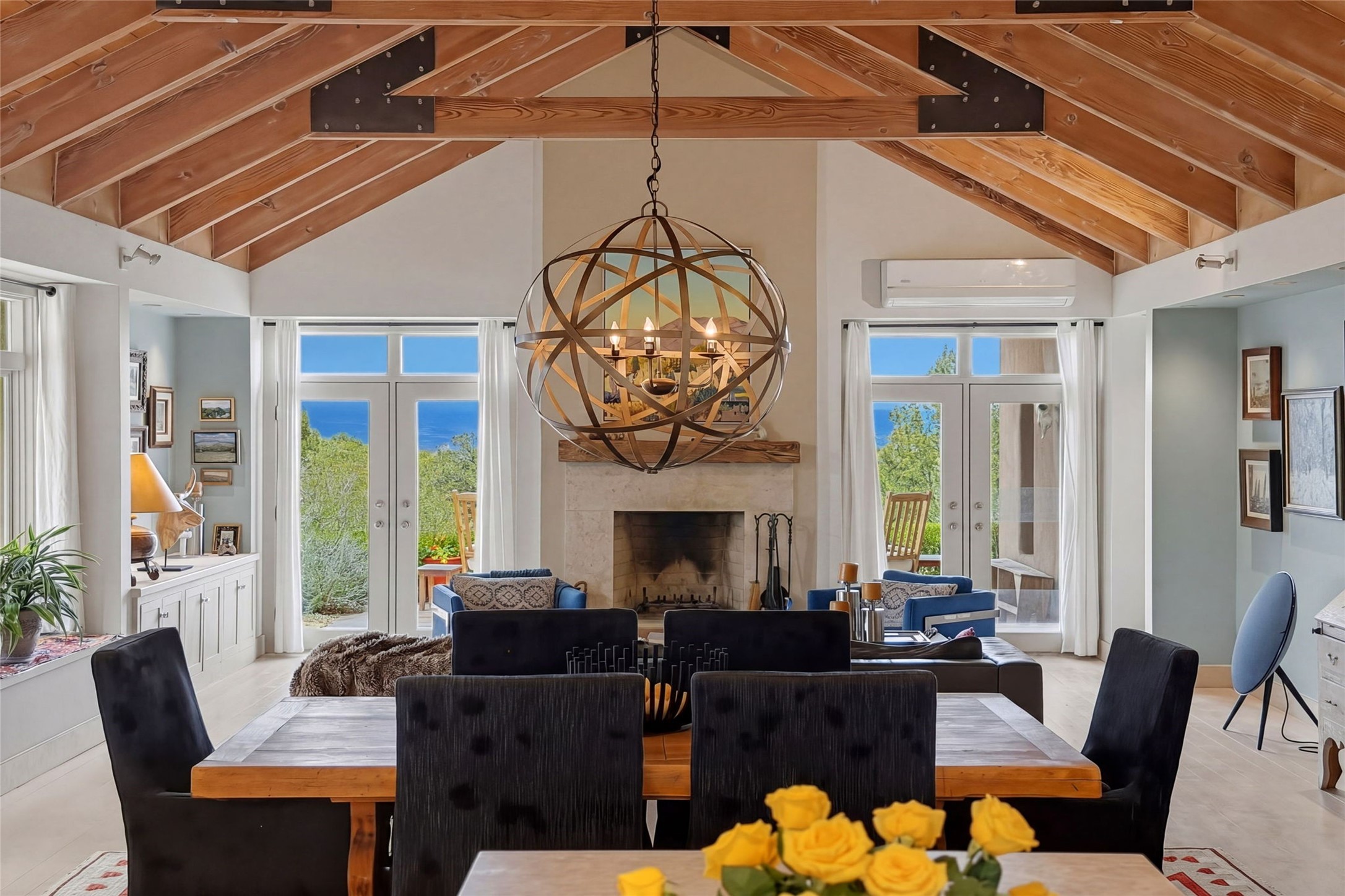 Dining Room/Living Room