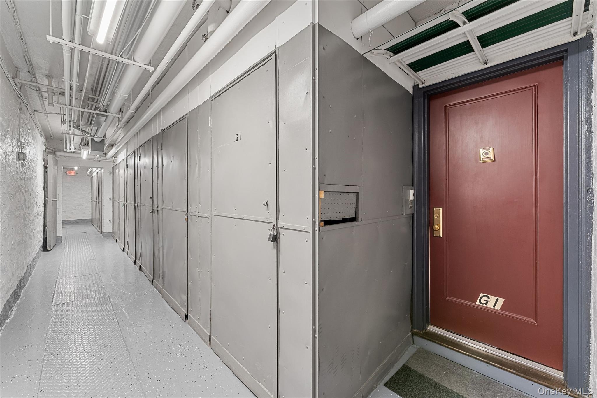 11 Brooklands, Unit GI Bronxville, NY 10708 - Photo 13 of 16 a view of a hallway