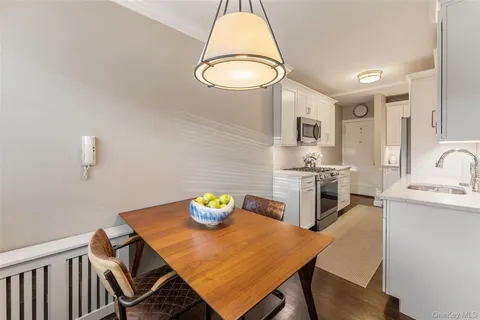 $275,000 | 11 Brooklands, Unit GI, Bronxville, NY 10708