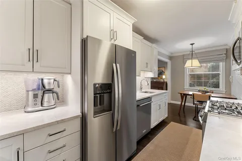 $275,000 | 11 Brooklands, Unit GI, Bronxville, NY 10708