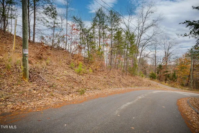 $25,000 | 495 Oak Forest Place, Unit 20, Kingsport, TN 37664