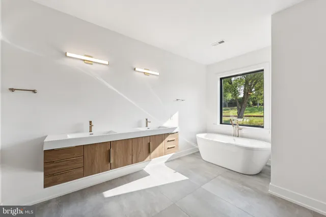 $1,995,000 | 736 Northbrook Road, Unit L3, Kennett Square, PA 19348