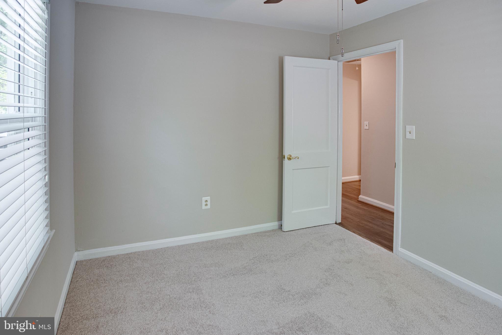 4028 Roberts Road Fairfax, VA 22032 - Photo 19 of 39 Gallery Image 19