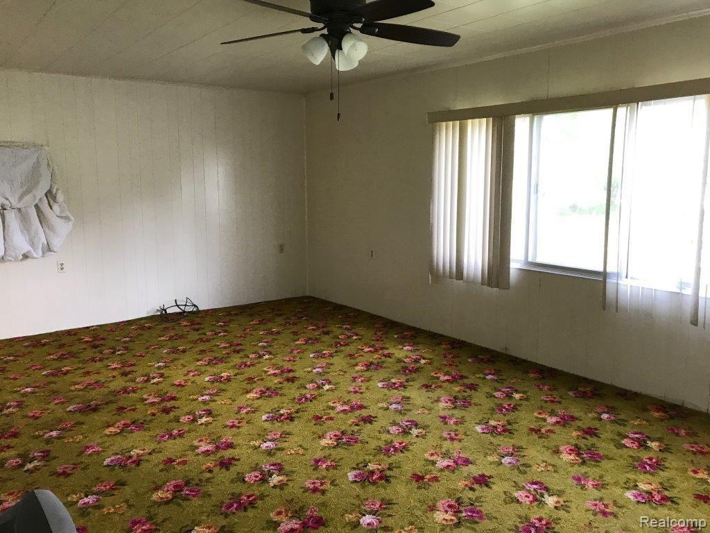 4589 Arbela Road Millington, MI 48746 - Photo 10 of 20 17EFD5E0-75A4-4503-BA78-02A2D1331EE5.JPG