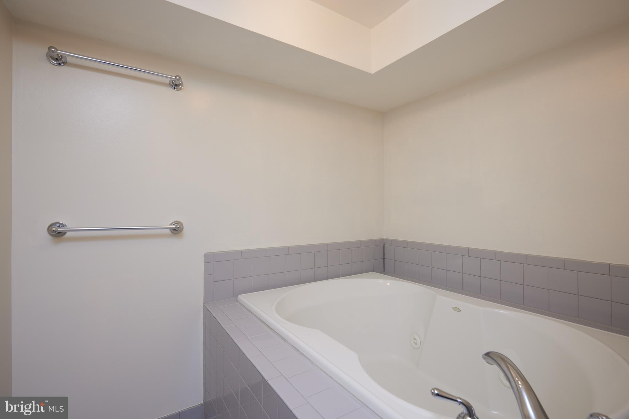 2723 Deer Ridge Drive Silver Spring, MD 20904 - Photo 41 of 45 a bathroom with a bathtub