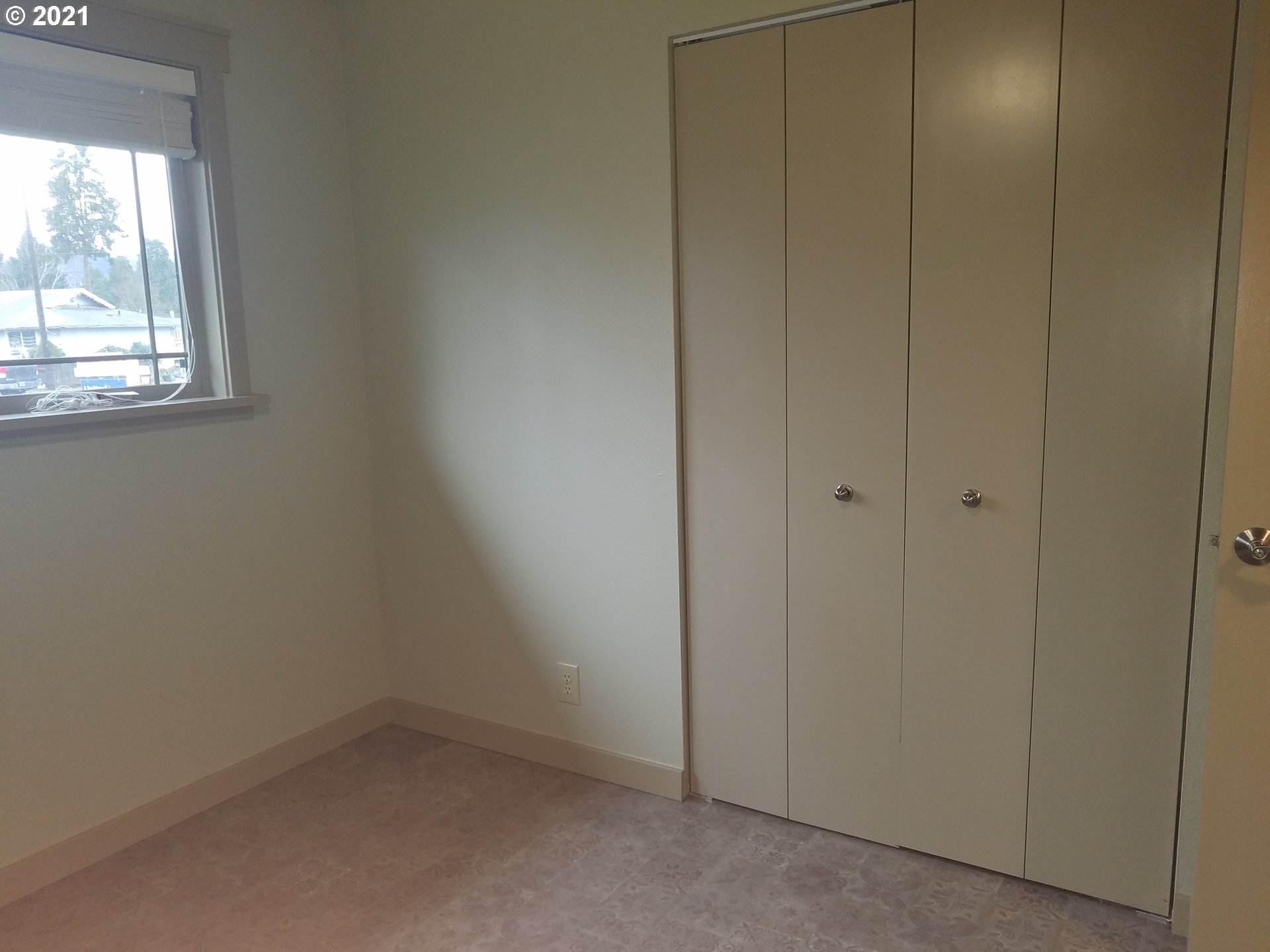 249 South 35th Street Springfield, OR 97478 - Photo 13 of 23