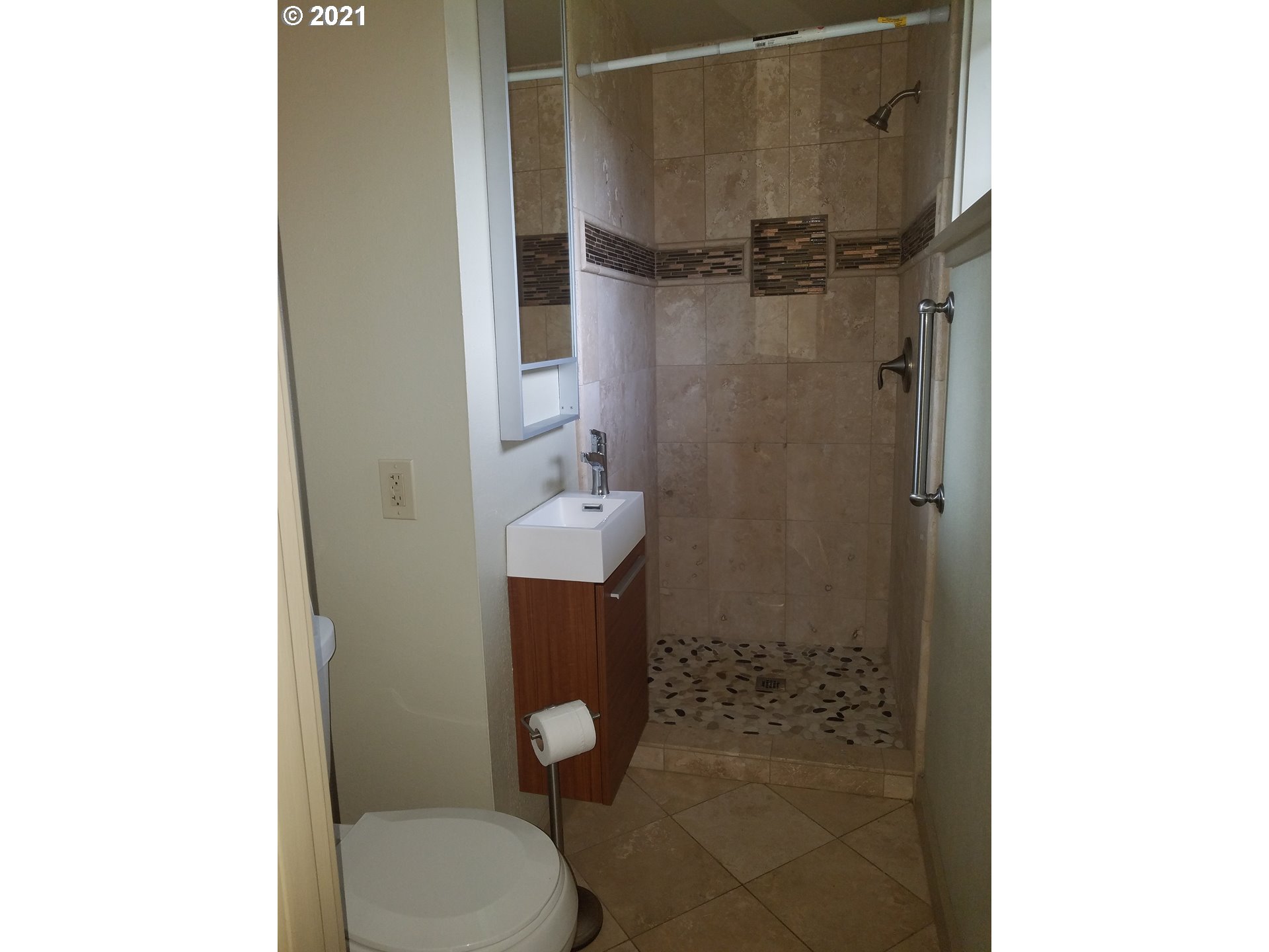 249 South 35th Street Springfield, OR 97478 - Photo 16 of 23